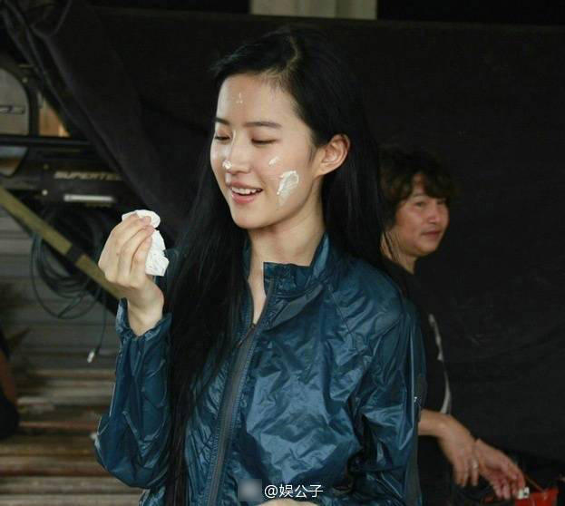 奶子色色网站