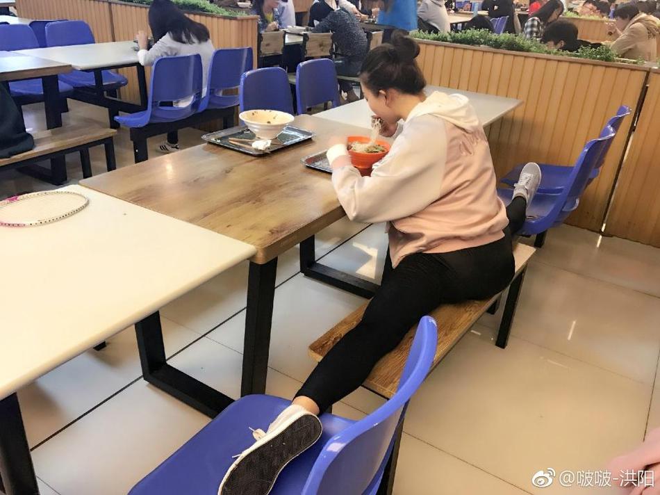 白雪公主三级片