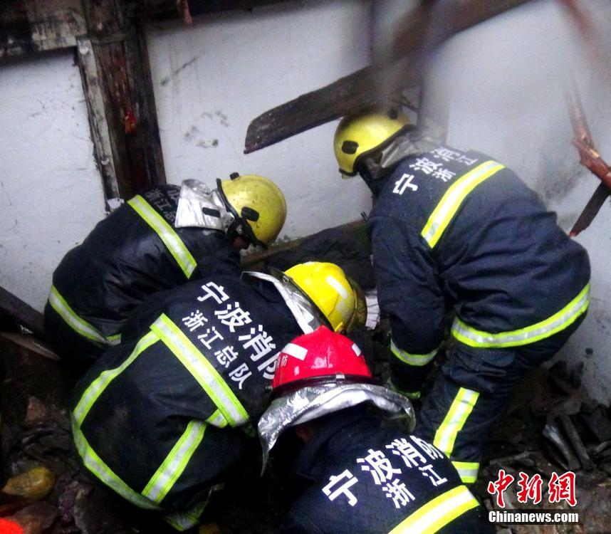 舒淇早期两腿张开写真