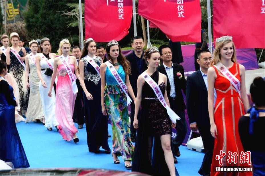 女人全身裸体视频三级片