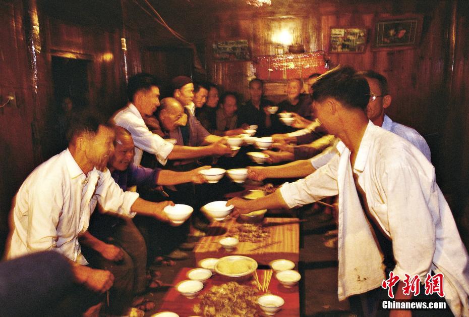 Xxxx一级片免费高清无码黄色片