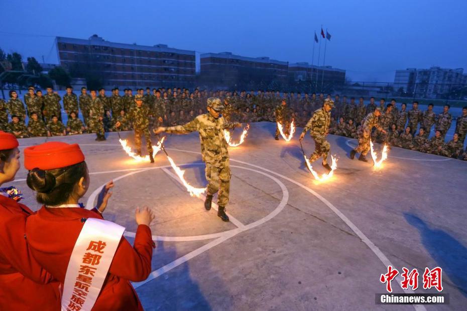 亚洲综合影院