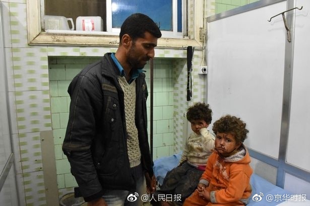 校花扒开 给男人玩