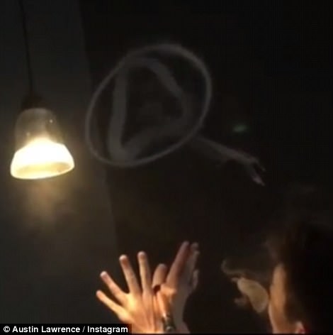 欧美黄色成粘人黄色电影