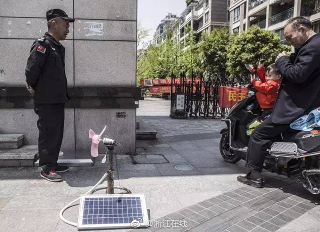 大乱交色情片