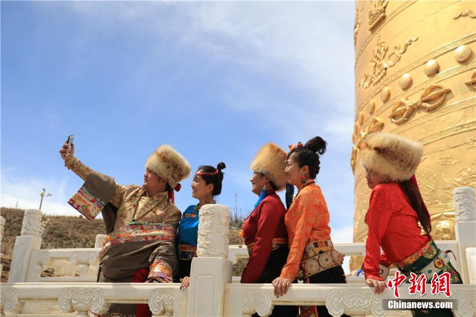 日本无码H肉动漫在线先下载