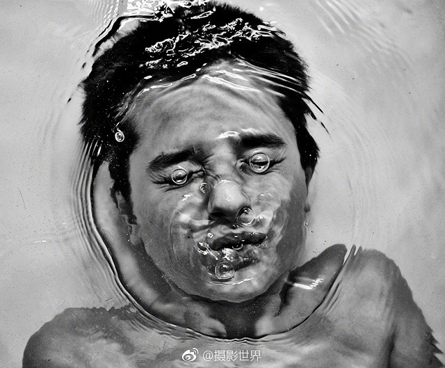 第一次3p真实经历 小黄