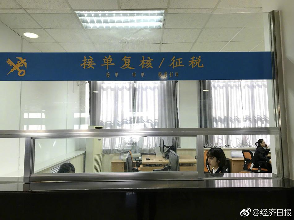 Chinese性旺盛的老妇