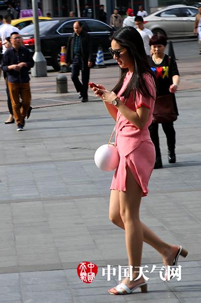 免费中国女明星黄片下载