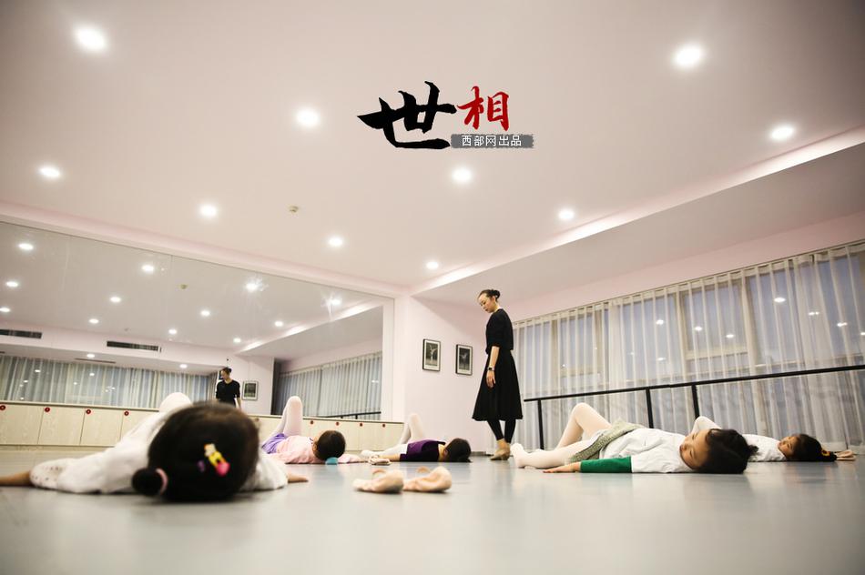 亚洲女人毛毛多毛耸耸