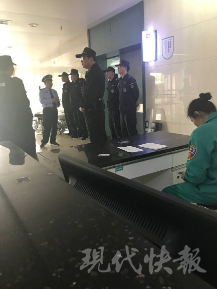 无码免费视频