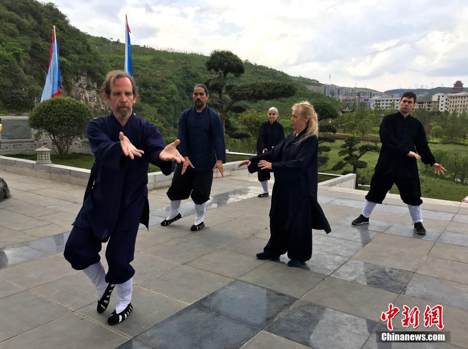 天天操天天操天天操