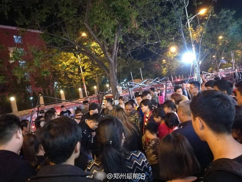 混交群体交乱在线视频