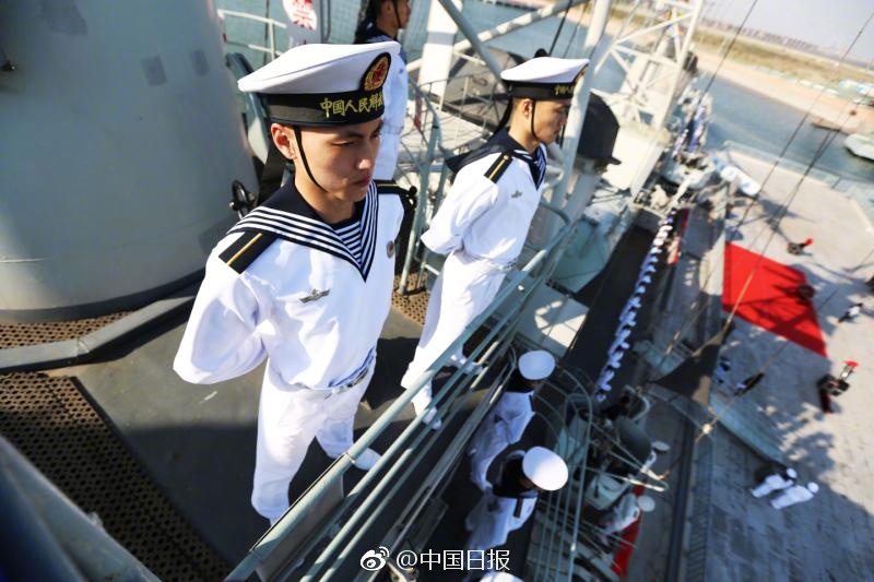 狂躁美女大BBBBBB秘书