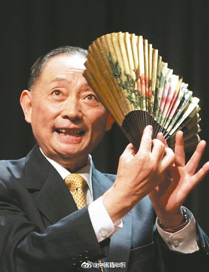 巜一边亲一边吃奶韩剧