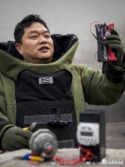 制服黑丝色情片