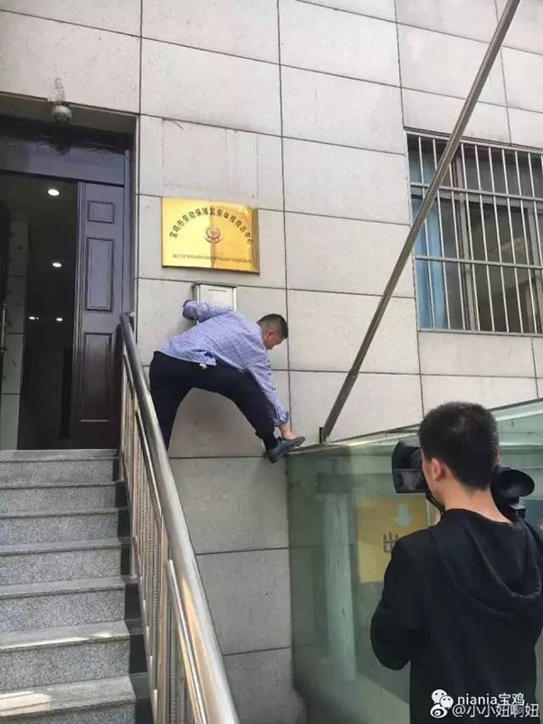 观看免费的黄片视频。。。