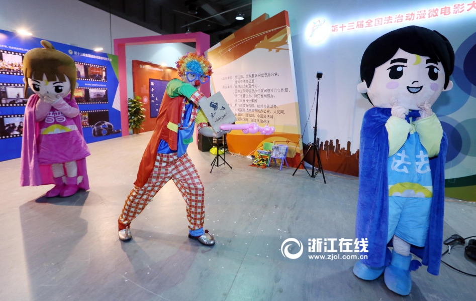 乙oZoSi另类重口女人Z