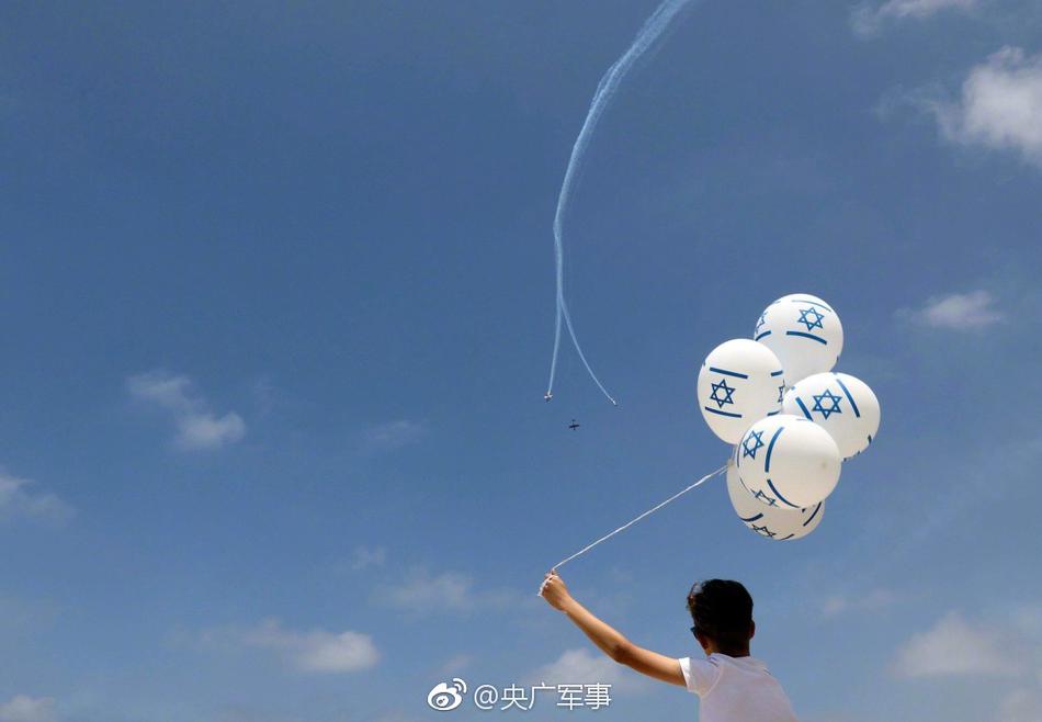 爽  快 深点男同