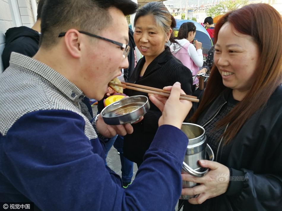 偷拍黄色网