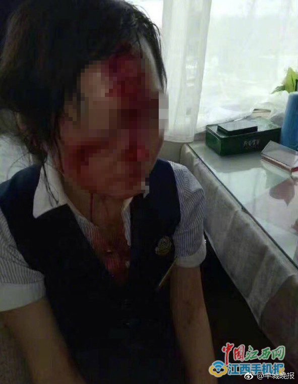 西欧女人与牲禽的交酡