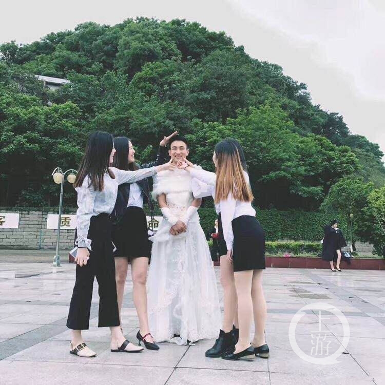 李小璐的奶真大真紧好爽