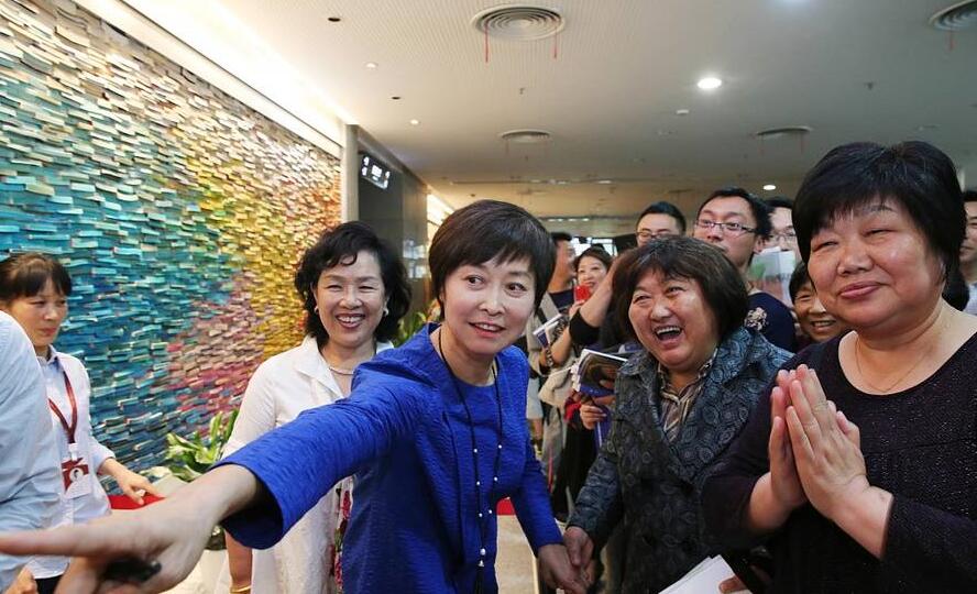 免费黄网站