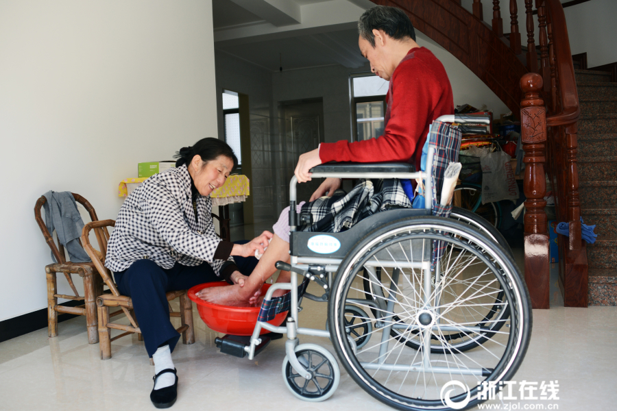 免费看一级片