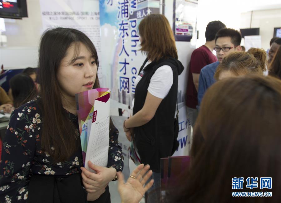 何兰美女性生活。电影