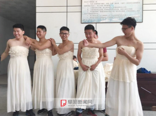 裸族