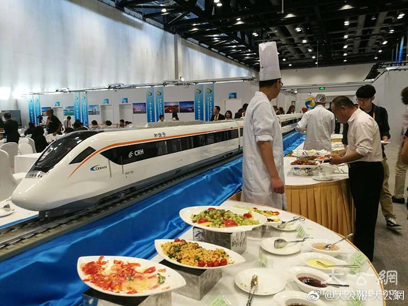 潘金连性肉欲全黄