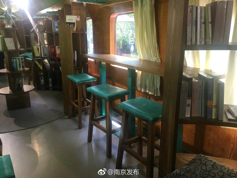 丰满熟女户外勾搭放牛姓
