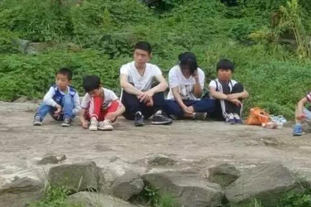 台弯农村艳史三级片