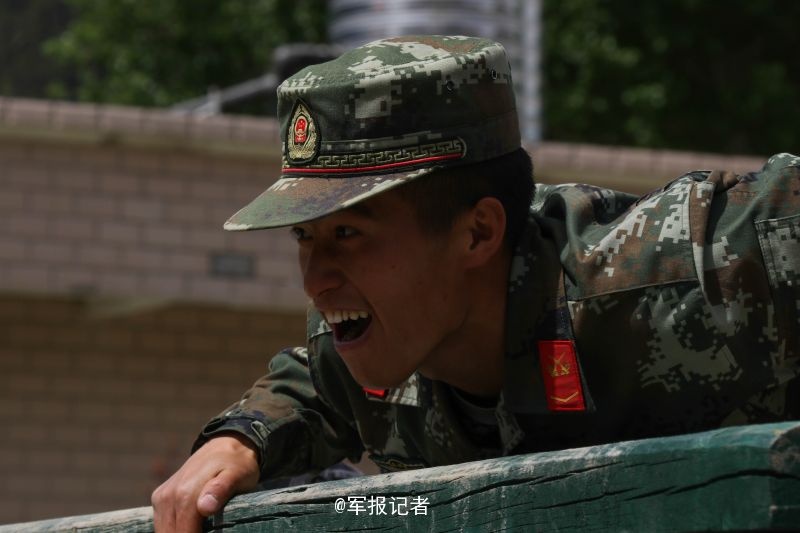 牛鞭伸入人下身的真视