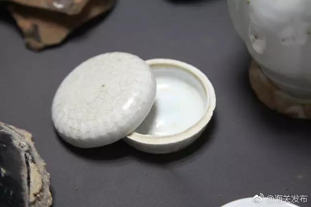 老头树林泄精喂老头