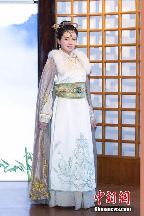 岬奈奈美