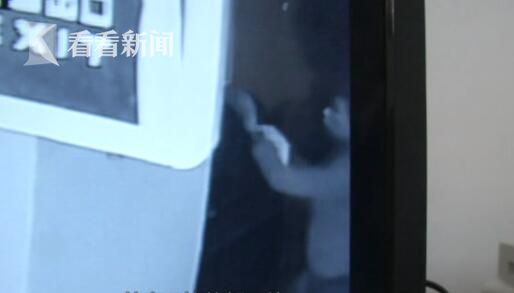 班长裸乳被爆 白浆的