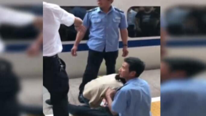 黄色App欧美