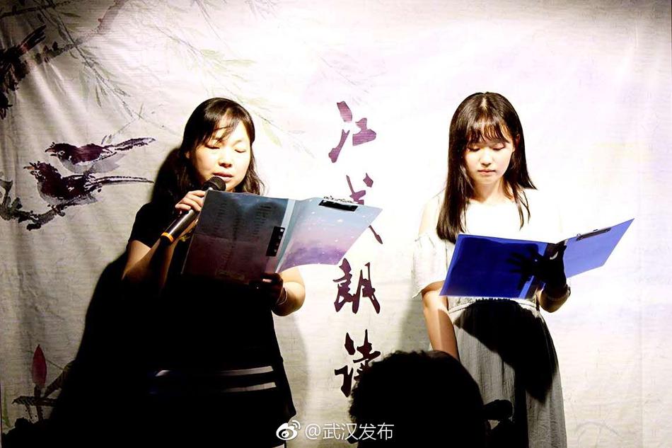 美国三级《白雪公主》