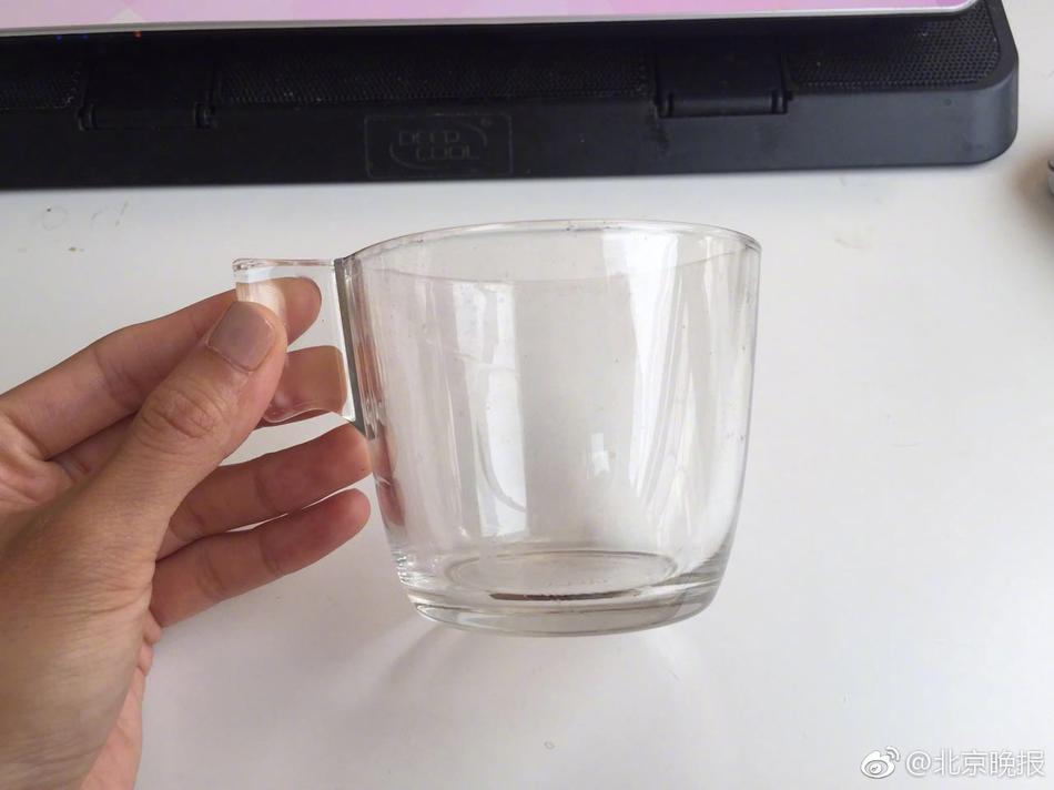 香港三级激情视频