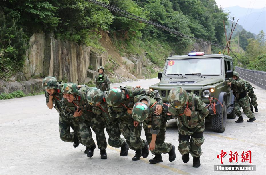 韩国美女直播黄片