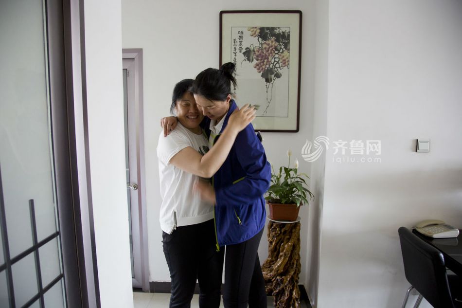 偷拍女浴室撒尿视频大全