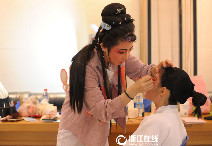 可以免费看女人隐私的app