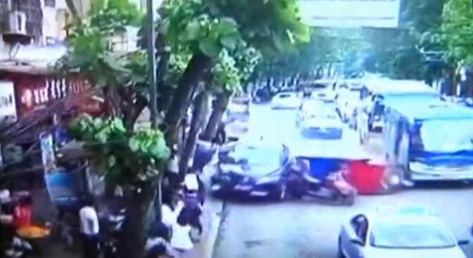 50人群体交乱