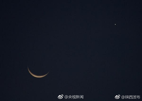 吸奶Xxxx