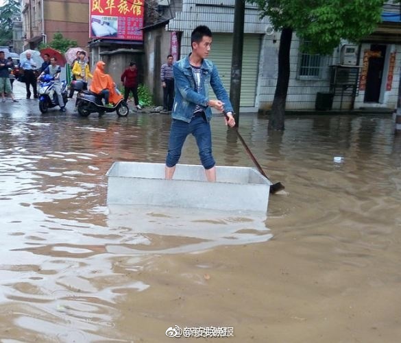 刘亦菲真人毛片