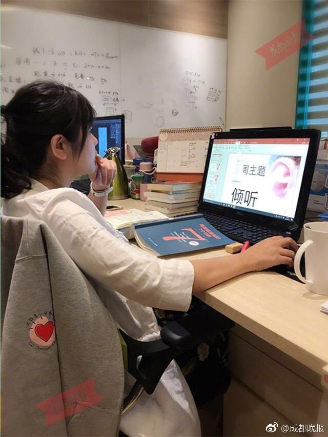 夫妻毛片Av在线