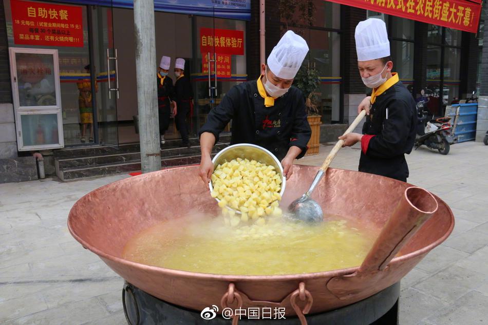 成人影视   做受
