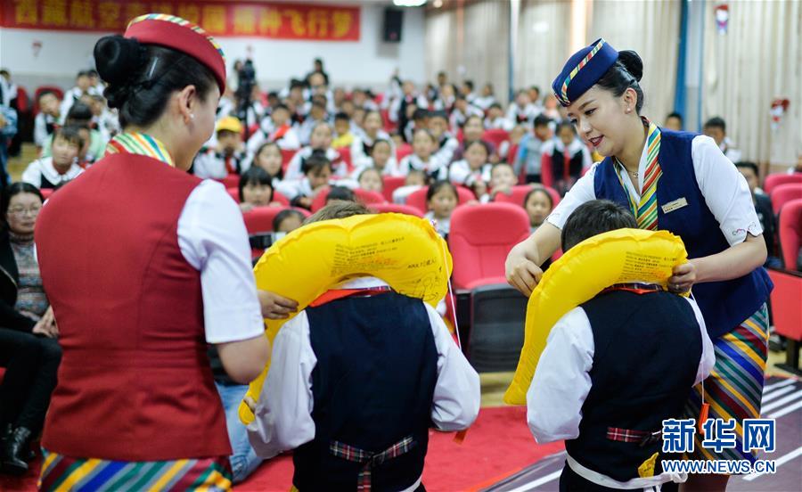 东北老熟女亂伦国产Va