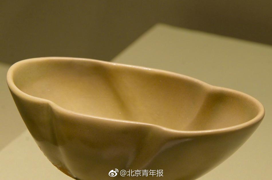 中国卖婬BBW士多毛